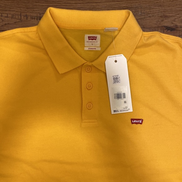 🛑SOLD 🛑🔥MEN LEVIS POLO SHIRT NWT🔥 - Picture 3 of 3